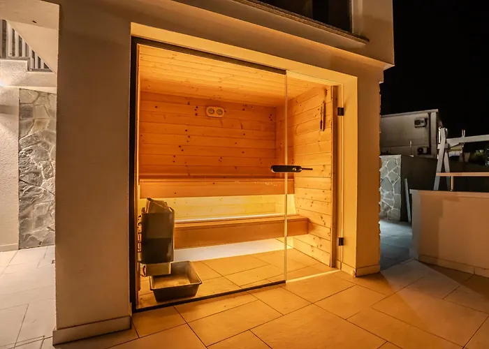 Appartement Nachhaltige Wellnessauszeit Mit Traumblick, Pool, Sauna, Whirl-wanne *