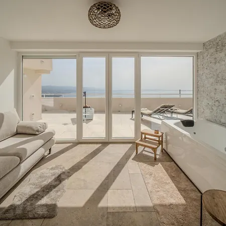 شقة Nachhaltige Wellnessauszeit Mit Traumblick, Pool, Sauna, Whirl-wanne