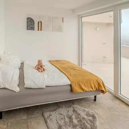 Διαμέρισμα Nachhaltige Wellnessauszeit Mit Traumblick, Pool, Sauna, Whirl-wanne Οπατία