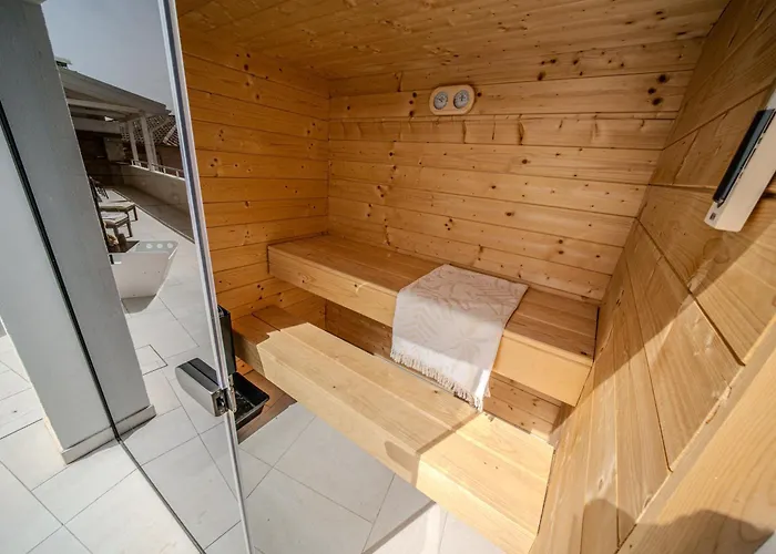 Nachhaltige Wellnessauszeit Mit Traumblick, Pool, Sauna, Whirl-wanne Apartman *
