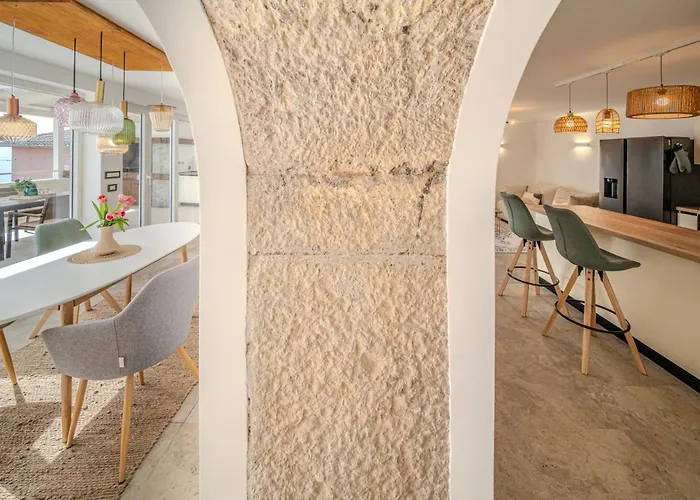 Apartman Nachhaltige Wellnessauszeit Mit Traumblick, Pool, Sauna, Whirl-wanne Abbázia