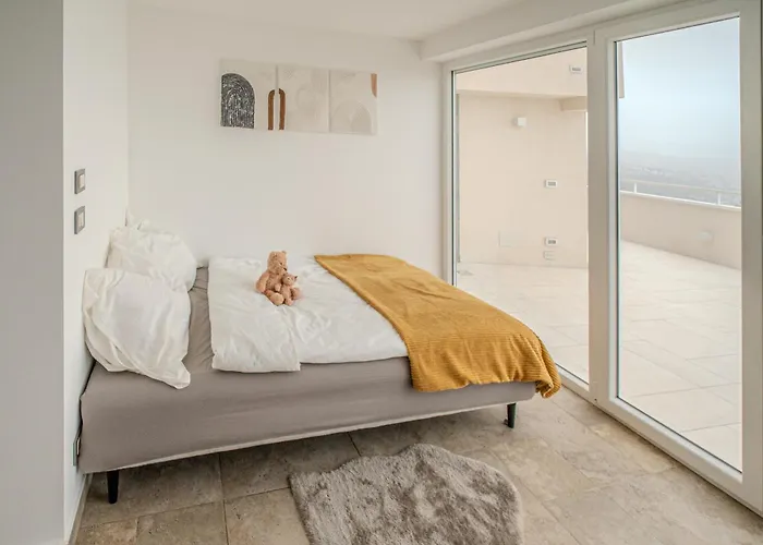 Apartman Nachhaltige Wellnessauszeit Mit Traumblick, Pool, Sauna, Whirl-wanne Abbázia