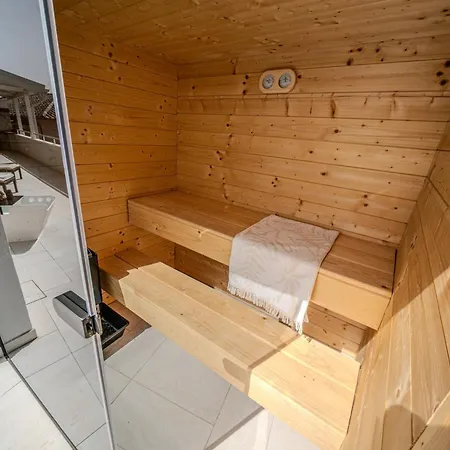 Nachhaltige Wellnessauszeit Mit Traumblick, Pool, Sauna, Whirl-wanne アパート *