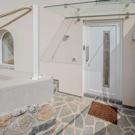 アパート Nachhaltige Wellnessauszeit Mit Traumblick, Pool, Sauna, Whirl-wanne